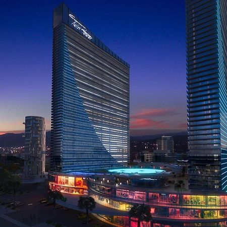 Orbi City Suite Batumi Exterior photo