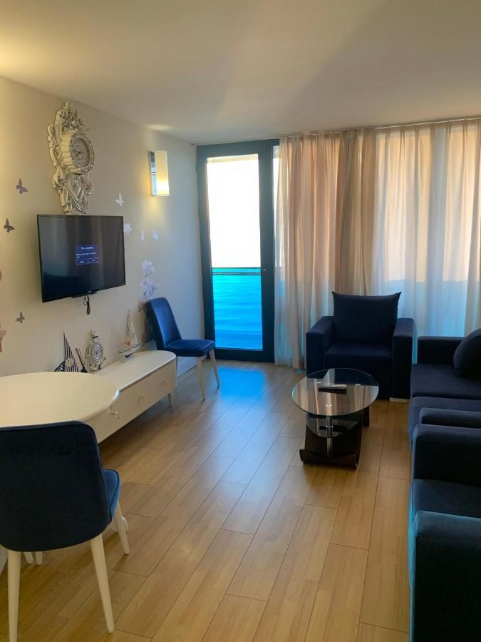 Orbi City Suite Batumi Exterior photo
