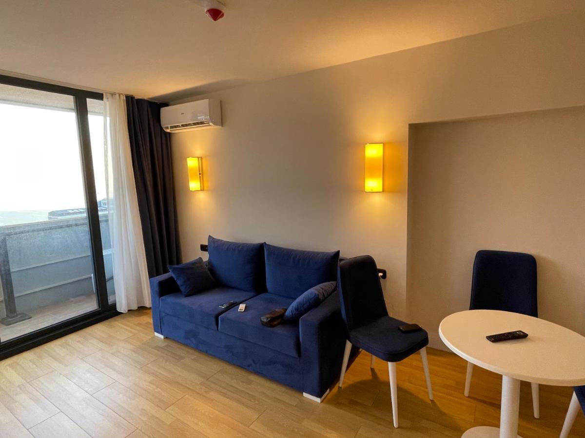 Orbi City Suite Batumi Exterior photo