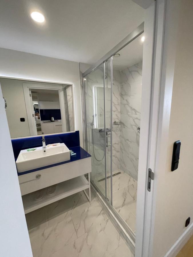 Orbi City Suite Batumi Exterior photo