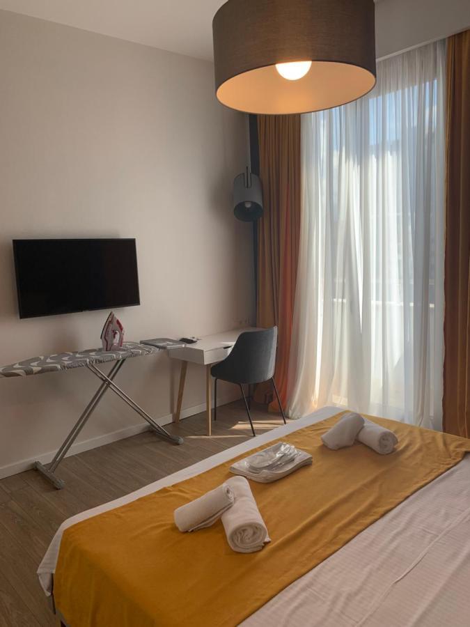 Orbi City Suite Batumi Exterior photo